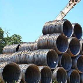 國(guó)內(nèi)鋼價(jià)跌幅擴(kuò)大后企穩(wěn) 進(jìn)口礦價(jià)格再創(chuàng)階段性新低